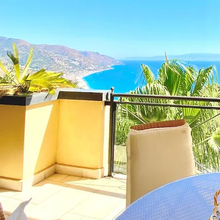 Panoramic Seaview Pool Taormina