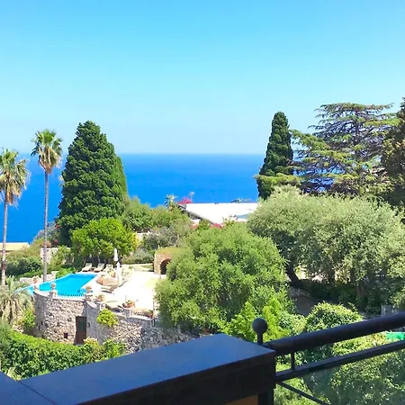 Panoramic Seaview Pool