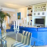Panoramic Seaview Pool